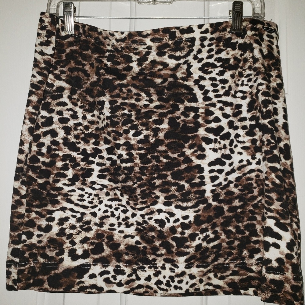 H&M leopard skirt